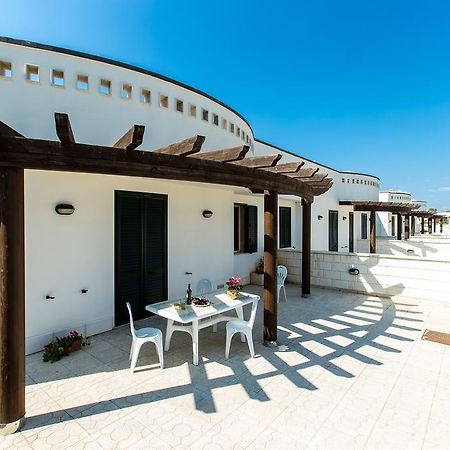 Villa Complesso Gardencasa à Torre Suda Extérieur photo