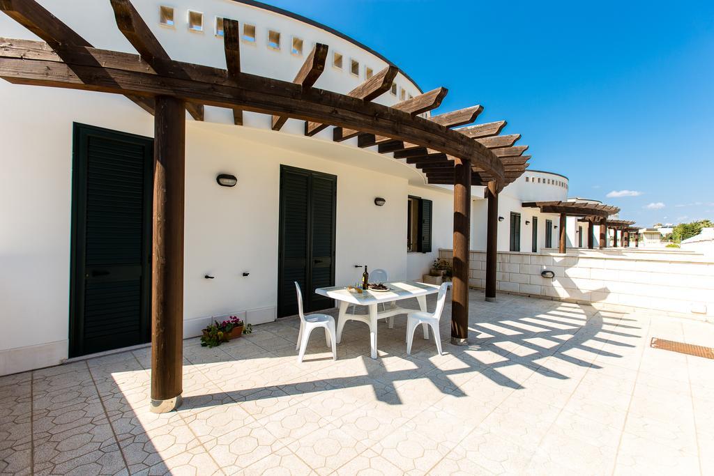 Villa Complesso Gardencasa à Torre Suda Extérieur photo